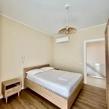 فيلة Elite With Pool, Coast *