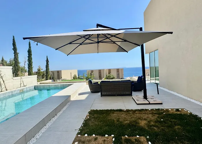 Willa Elite With Pool, Coast Palasë