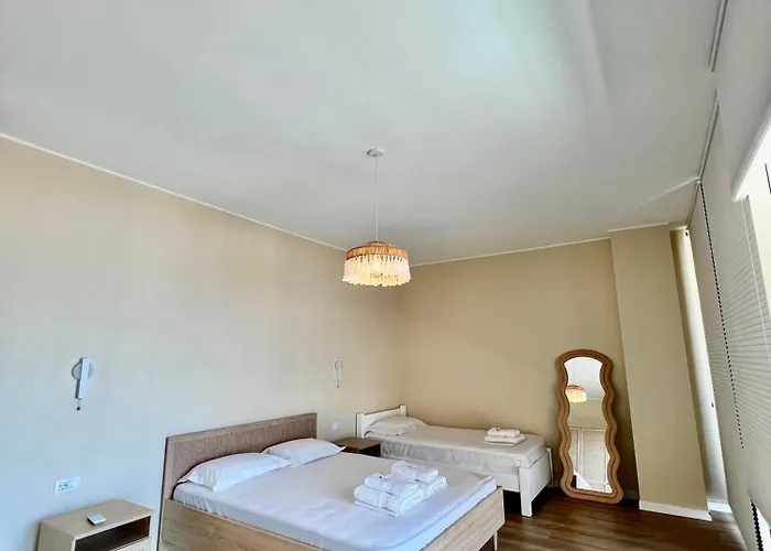 Elite With Pool, Coast Willa *